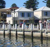 Dockside Waterfront Indulgence - Accommodation NT