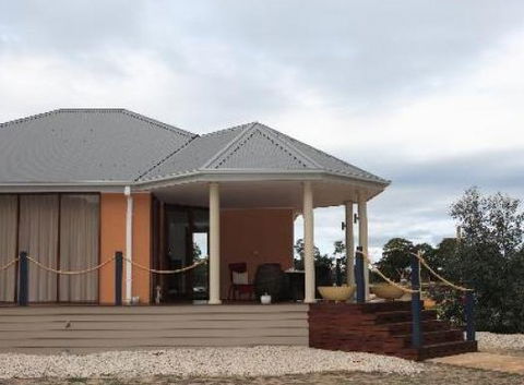 Aurora Cottages - Accommodation NT 4