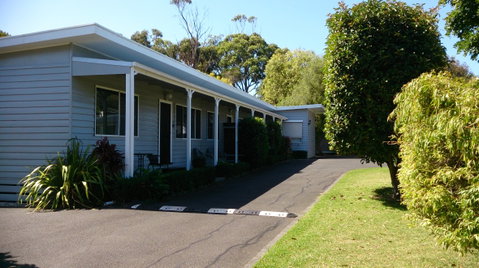 Phillip Island Cottages - NT Tourism 4