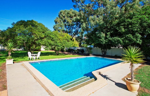 Wattle Motel - Accommodation NT 0