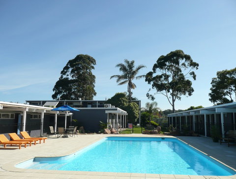 Mallacoota Hotel Motel - Accommodation NT 5