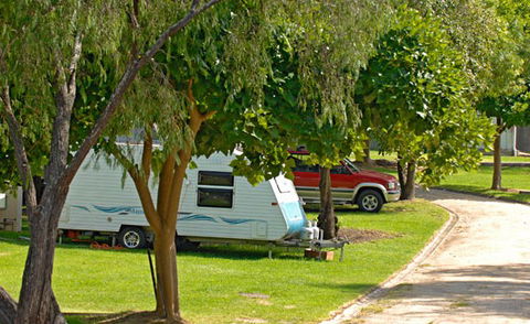A Wangralea Caravan Park - Accommodation NT 0