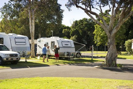 Silver Sands Holiday Park - Accommodation NT 1