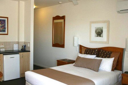 Yamba Beach Motel - Accommodation NT 0