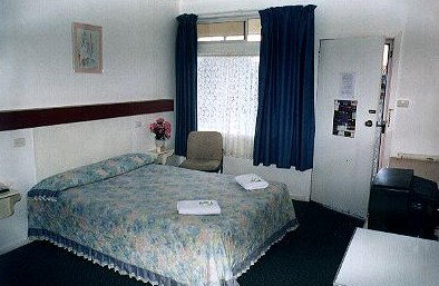 Mercury Motor Inn - Accommodation NT 4