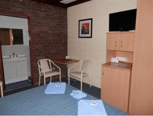 Benjamin Singleton Motel - Accommodation NT 5