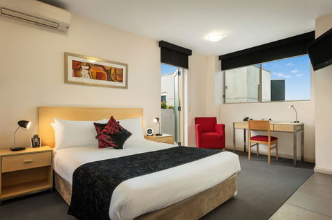 Quest Castle Hill - Accommodation NT 7