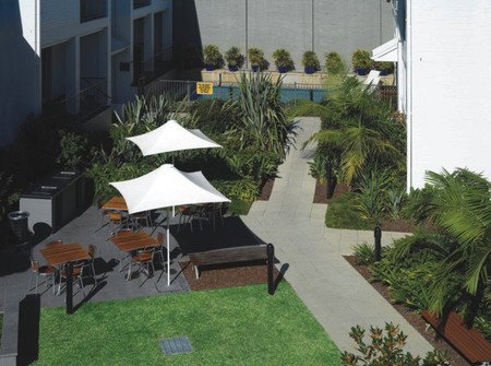 Medina Classic Chippendale - Accommodation NT 4