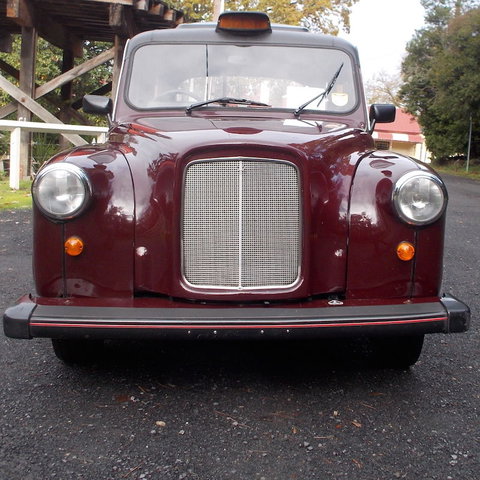 Vintage Fun Hire Cars - Accommodation NT 5