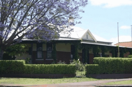 Halliday House Heritage Centre - thumb 2