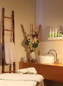 Indulge Spa Retreat - Accommodation NT 1