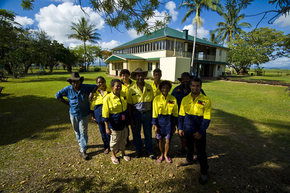 Kookaburra Tours - Accommodation NT 2