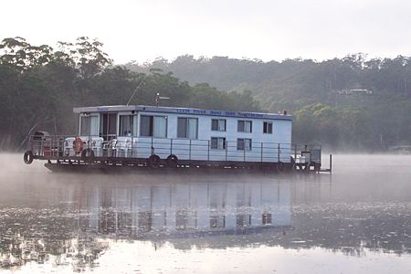 Clyde River Houseboats - Accommodation NT 1