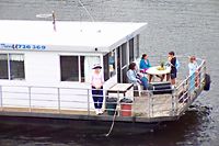 Clyde River Houseboats - Accommodation NT 3
