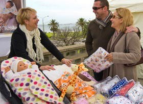 St Kilda Esplanade Market - Accommodation NT 2