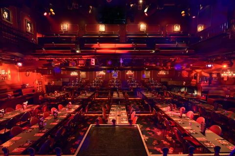 Draculas Cabaret Restaurant - Accommodation NT 1