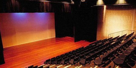 Riverside Theatre - NT Tourism 4
