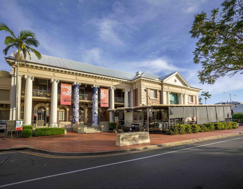 Cairns Regional Gallery - Accommodation NT 8