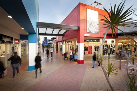 Harbour Town Adelaide - Accommodation NT 3