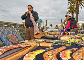 St Kilda Esplanade Market - Accommodation NT 4