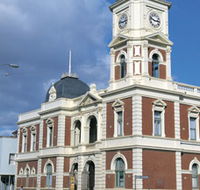 Boulder Town Hall - Accommodation NT
