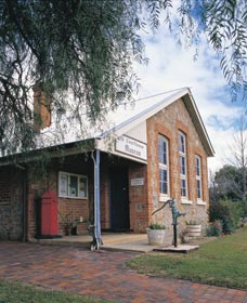  Accommodation NT