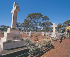 Coolgardie Cemetery - NT Tourism 0