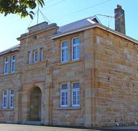 Memorial Hall - Accommodation NT