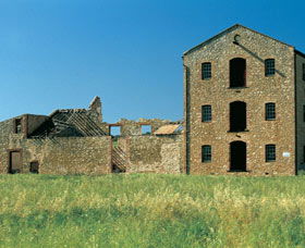 Clinchs Mill - Accommodation NT 0