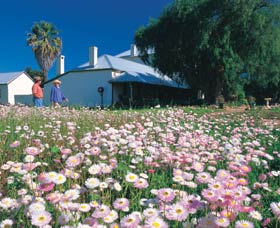 Greenough Museum - Accommodation NT 0