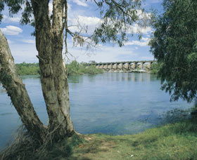 Diversion Dam - Accommodation NT 0