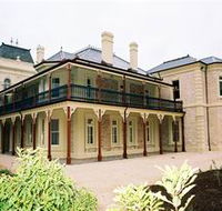 Auchendarroch House and Wallis Tavern - Accommodation NT