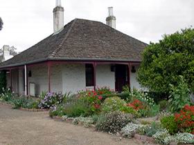 The Farm Shed Museum - Accommodation NT 0