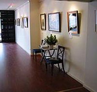 Peter Walker Fine Art - Accommodation NT