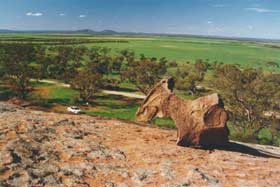 Tcharkulda Rock - Accommodation NT 0