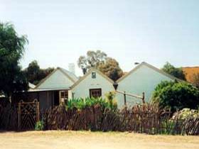 Miners Cottage And Garden - Accommodation NT 0