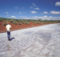 Lake Gairdner National Park - Accommodation NT
