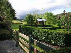 Wychwood Garden & Nursery - Accommodation NT 0