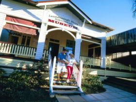  Accommodation NT