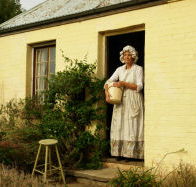 Grannie Rhodes' Cottage - Turn The Key Of Time - Accommodation NT