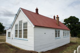  Accommodation NT