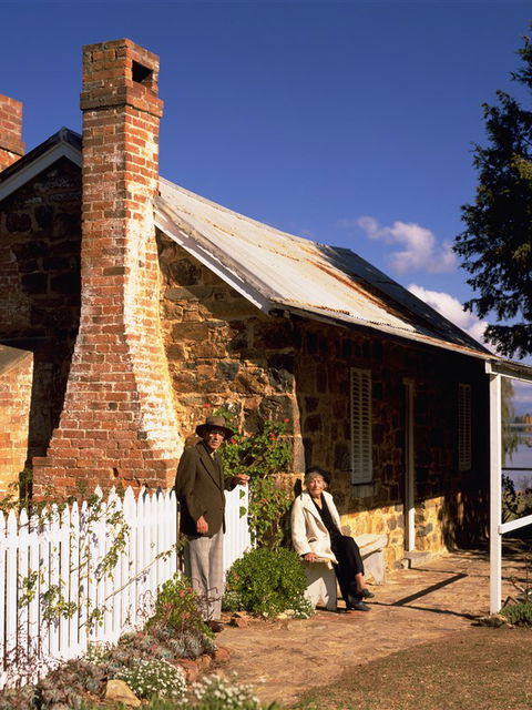 Blundells Cottage - Accommodation NT 0