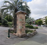 Newstead Park Memorials - Accommodation NT