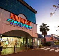 Runaway Bay Shopping Village - NT Tourism