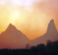 Mount Ngungun Track - Accommodation NT