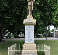 Miriam Vale War Memorial - Accommodation NT