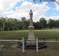 Apple Tree Creek War Memorial - Accommodation NT