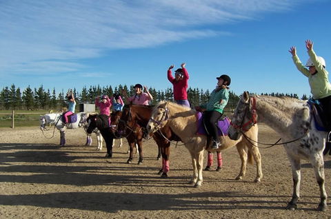 Saddle On Riding School - Accommodation NT 3