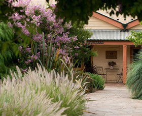 Baileys Of Glenrowan - Accommodation NT 0