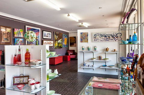 GIGS Art Gallery & Studios - Accommodation NT 1